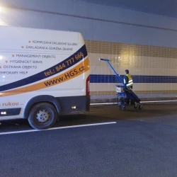 Kompletní mytí vnitřních ploch tunelů Blanka 