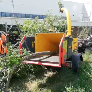 Facility management na míru: jak HGS pomáhá Konecranes and Demag soustředit se na to, co umí nejlépe